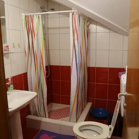 Prole Apartman Sipovo